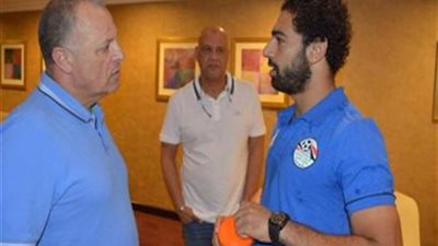 أبو ريدة لصلاح هاتفيًا: أي شيء سبب لك إزعاجًا لن يستمر‎