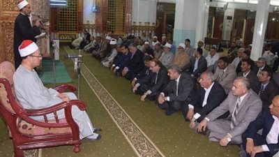 محافظ بني سويف يشهد احتفال مديرية الأوقاف بليلة النصف من شعبان
