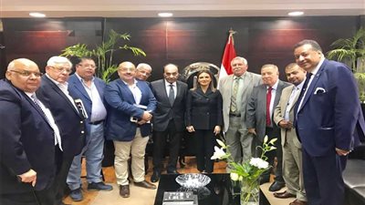 وزيرة الاستثمار تلتقي رئيس وأعضاء اتحاد المستثمرين