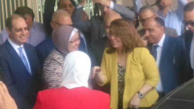 وزيرة التضامن تفتتح أول وحدة لعلاج الإدمان بجامعة المنصورة