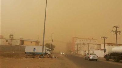 عاصفة ترابية مصحوبة بالرياح الشديدة تجتاح محافظات الصعيد