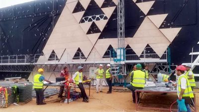 العمل فى المتحف الكبير مستمر ولم يـتأثر بحريق السقالات