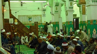 أوقاف أسوان تحتفل بليلة النصف من شعبان بمسجد الحاج حسن