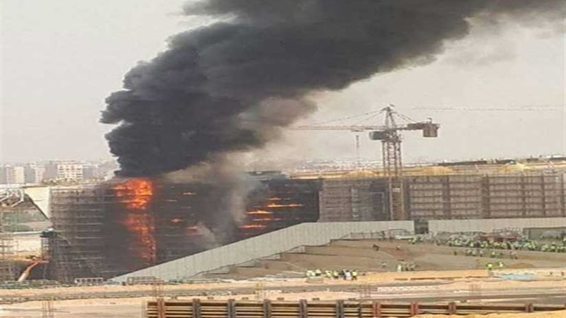 المشرف على المتحف