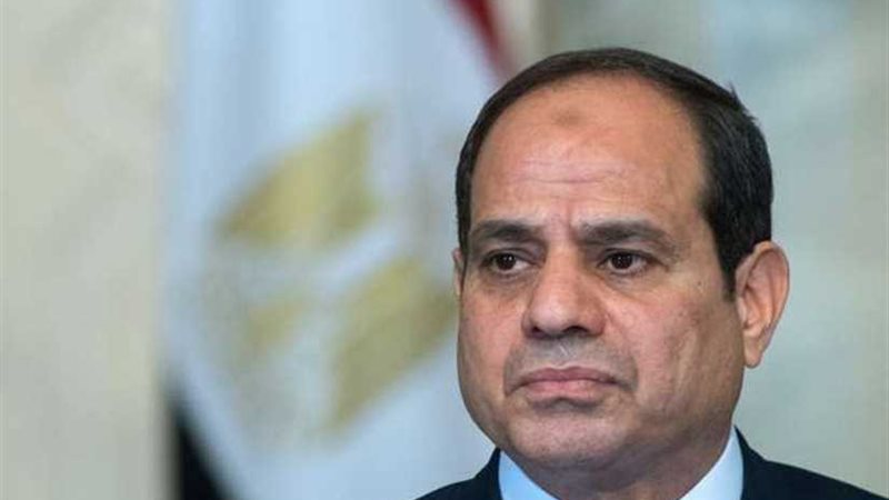 السيسي: كل عام وعمال