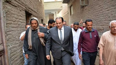 محافظ الدقهلية يطلق اسم شهيد ميت فارس على المدرسة الابتدائية