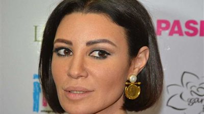 شاهد.. آثار عملية تجميل أروى جودة