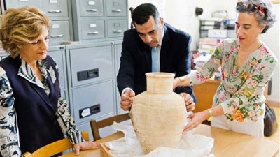 الآثار تسترد 14 قطعة من قبرص