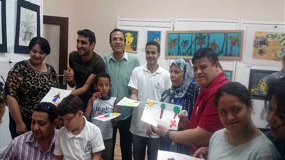 بالصور.. ورش الصلصال والمجسمات بملتقى 