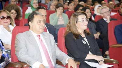 ​​وزير الصحة يشدد على استخدام 