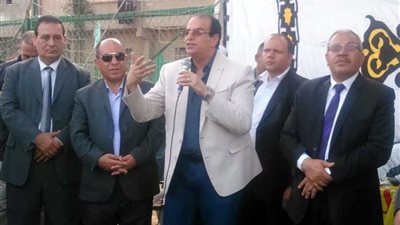 محافظ الدقهلية يدعم مركز شباب الخيارية بـ5 آلاف جنيه