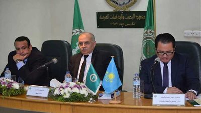 سفير كازاخستان يشيد بالانتخابات الرئاسية المصرية