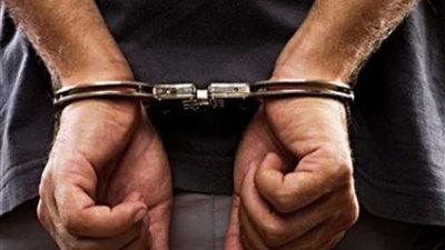 ضبط شخص بسوهاج جمع مدخرات العاملين بالخارج واستبدالها بالجنيه