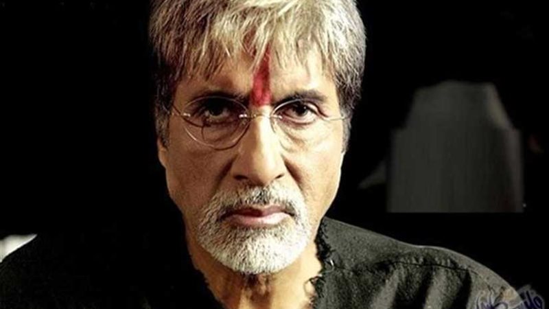 أميتاب باتشان ينتقد