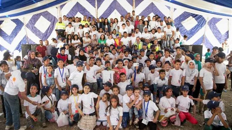 ضحكتك بالدنيا شعار