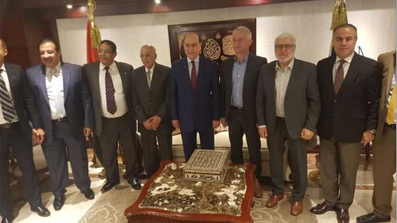 مميش يبحث الاستثمار