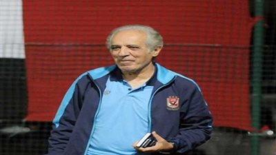 الأهلي يتواصل مع السفارة المصرية بأوغندا قبل مواجهة كمبالا سيتي