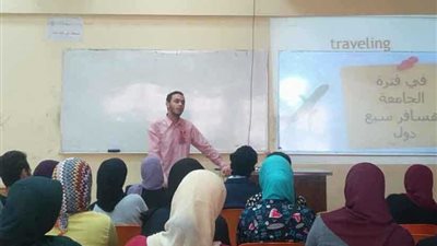 عميد علوم سياسية بالإسكندرية يكشف آليات لمواجهة تحديات سوق العمل