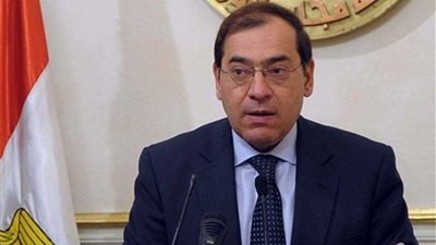 الملا يبحث التعاون المشترك مع قبرص