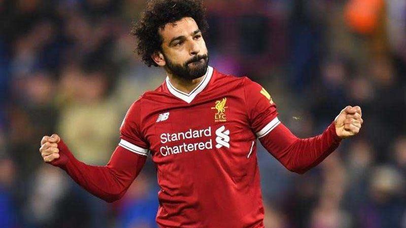 محمد صلاح ينافس هارى