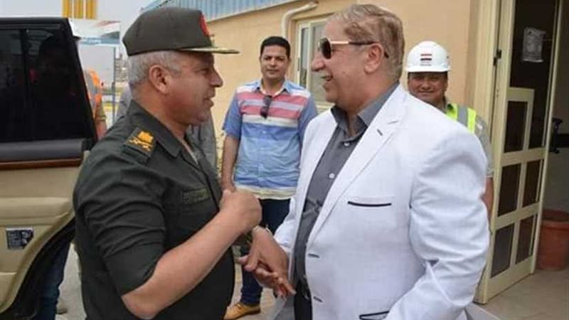 طاهر والوزير يستعرضان