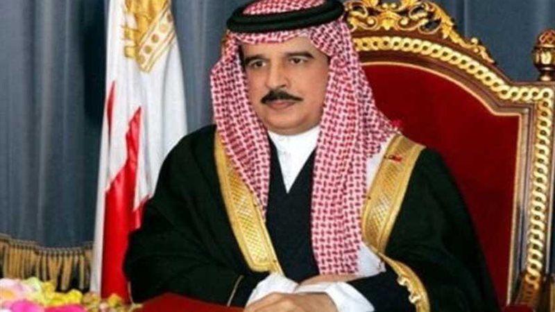 العاهل البحريني يغادر