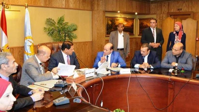 محافظ الغربية يشهد