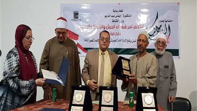 بالصور.. تكريم 5 من أسر الشهداء في حفل ثقافي بالغربية