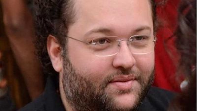 محمد محمود عبد العزيز يشيد بالعمل مع هاني سلامة ومخرج 