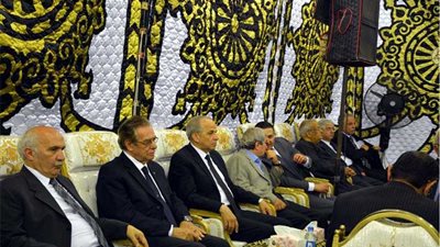 قادة وسياسيون في عزاء 