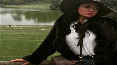 رانيا يوسف بإطلالة جديدة من لندن