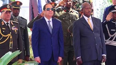 مراسم استقبال الرئيس السيسي لنظيره الأوغندي في الاتحادية (فيديو)