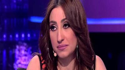 محاكمة بوسي بتهمة إصدار شيكات بدون رصيد.. غدًا