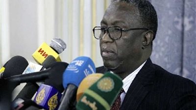 نائب الرئيس السوداني : عقوبة الممانعين لحملة جمع السلاح تصل للإعدام