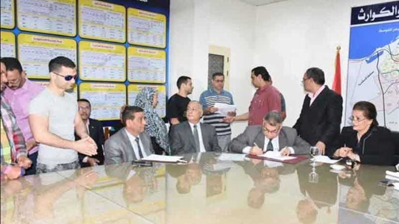 محافظ البحيرة تستجيب