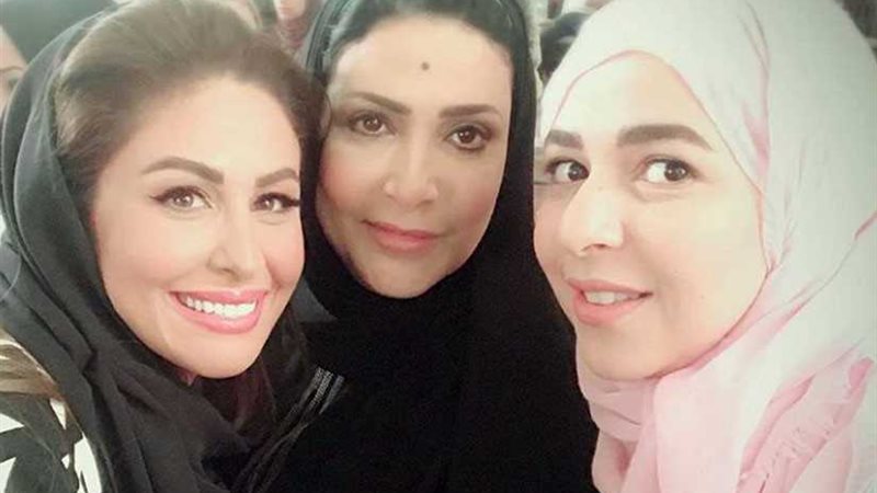 مي سليم من كواليس