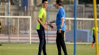 خالد جلال للاعبين: لا بد من التتويج بالكأس.. والفرصة متاحة للجميع