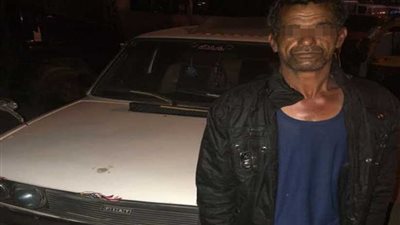 ضبط سيارة مسروقة بحوزة عاطل في حلوان
