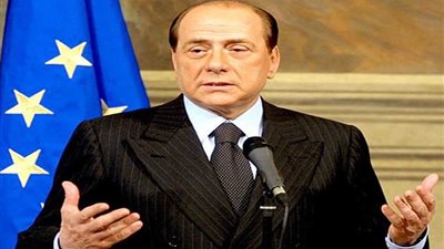 محكمة إيطالية تقضي بالسماح لبرلسكوني بالترشح للمناصب العامة