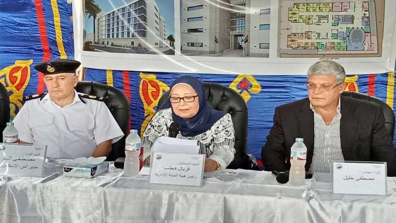 وضع حجر الأساس لمجمع