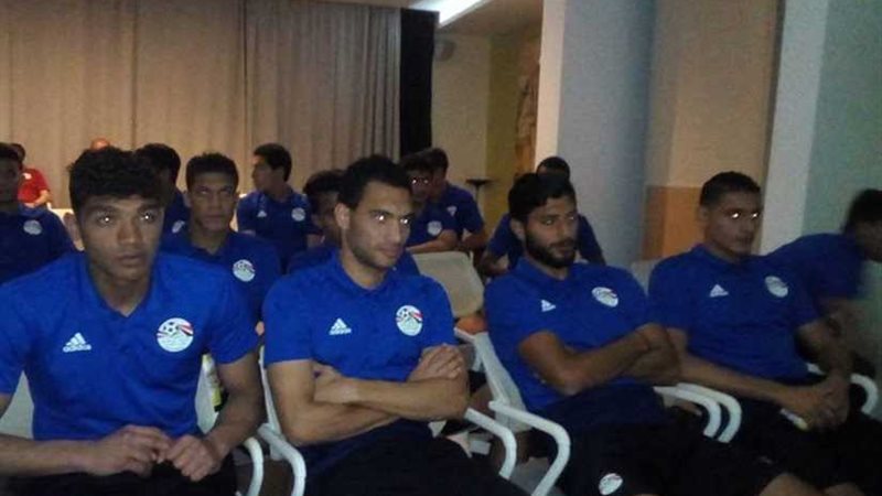 محاضرة للاعبي منتخب