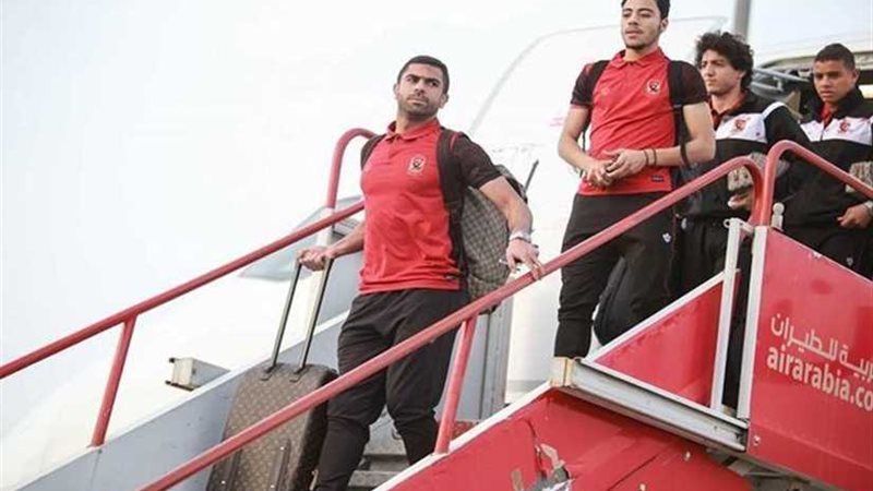 بعثة الأهلي تصل الإمارات