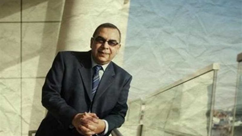 الدستور ينظم حفل