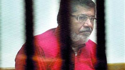 تأجيل محاكمة مرسي و26 آخرين في «اقتحام السجون» لجلسة ٧ يونيو