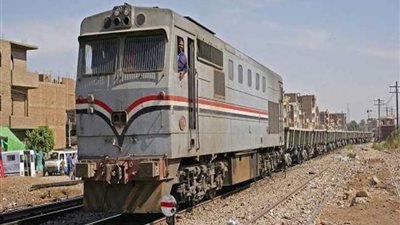 السكة الحديد: سقوط العربة الأخيرة من قطار بالمنيا