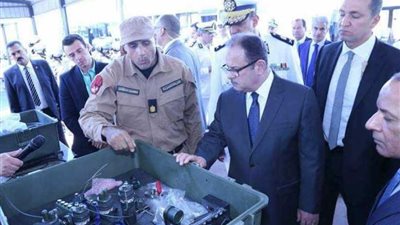 عروض قتالية ومطاردات في افتتاح معهد تدريب القوات الخاصة (صور)