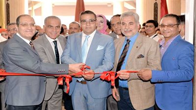 افتتاح معرض 