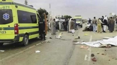 إصابة 5 في انقلاب سيارة داخل نفق الموت ببني سويف