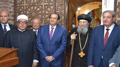محافظ الدقهلية ومدير الأمن يشاركان الأقباط الاحتفال بمولد 