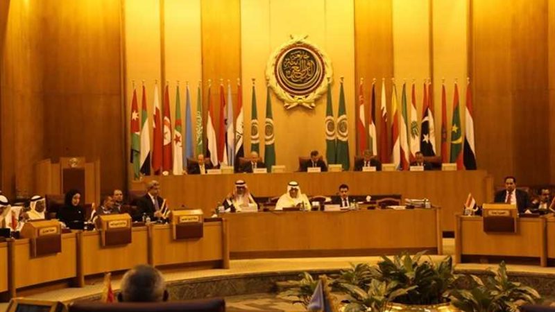 خالد عبد العزيز يفوز